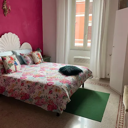 Sweet Vatican Pensión 4*